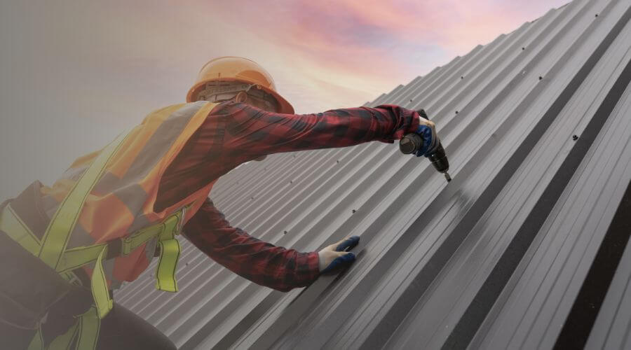 Professional gutter cleaning in Glen, NH